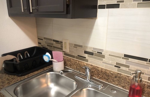 West San Antonio Apartamento | ¡La casa Blanca! (si dormías como un presidente)