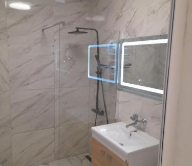 Sofia Apartamento | The white suite