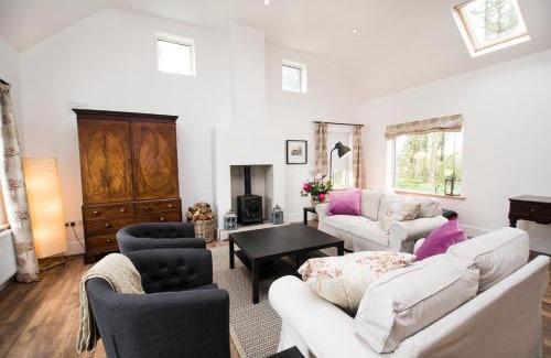 Mullingar Casa | The Wild Farm Cottage