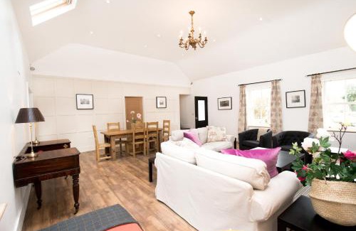 Mullingar Casa | The Wild Farm Cottage