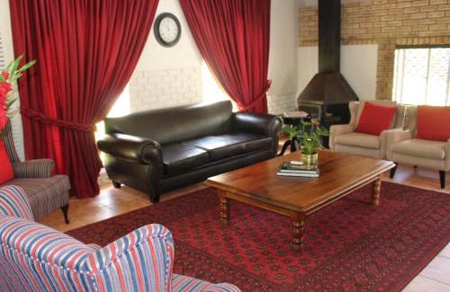 Klerksdorp Casa | The Willow Tree Guesthouse