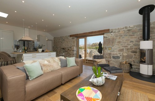 St Just Cabaña | The Wink, Cape Cornwall