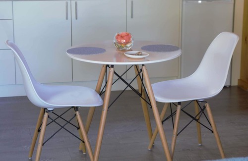 Acton Park Apartamento | El estudio Wombat | Cerca del aeropuerto, playas, entorno privado tranquilo
