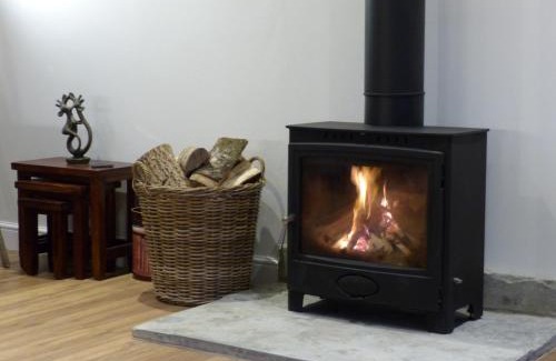 Meare Apartamento | The Woodshed - A newly built, 2 bedroom, cottage near Glastonbury