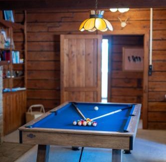 Eureka Springs Hotel | The Woodsman Lodge