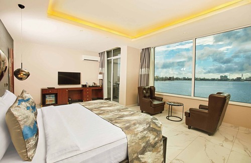 Lekki Phase 1 Hotel | The Yacht Hotel