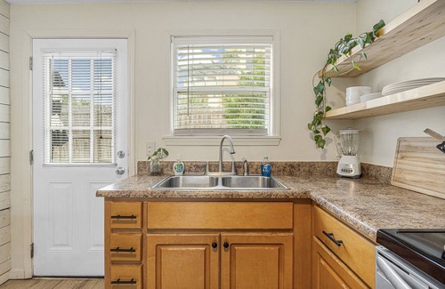 Panama City Beach Cabaña | The Yard 2 Bedroom Cottage