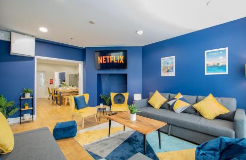 City Centre Dublin Casa | The Yellow Door by Shortstays