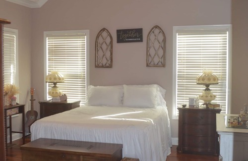 Knox County Otro | The Yellow Farmhouse