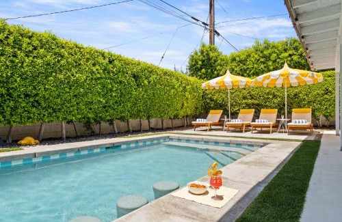 Palm Springs Casa | The Yellow Retreat