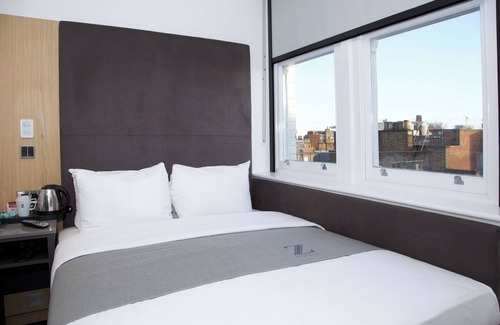 Temple Hotel | The Z Hotel City