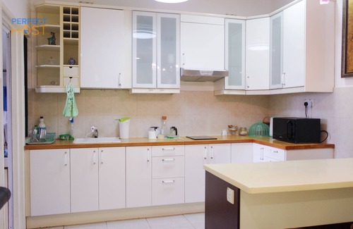 Tropicana Condominio | El Zen @ Casa Tropicana · PJ # 16 | 3BR cerca de MRT