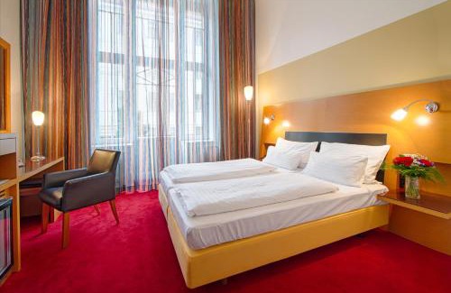 Zizkov Hotel | Theatrino Hotel