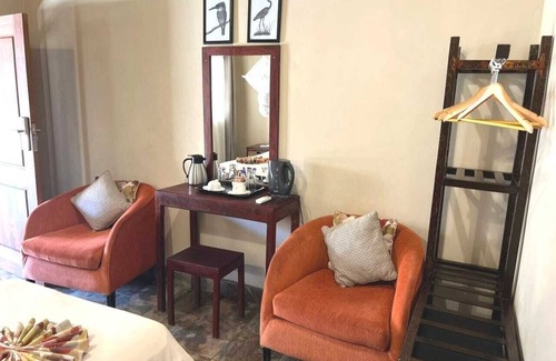Kasane Cabina | Thebe River Safaris