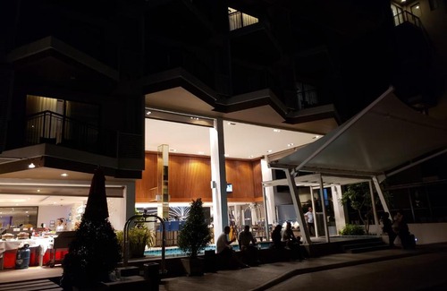 Patong Apartamento | TheCharmResort芭东海滩复式海景双露台行政套房Patong duplex sea view double terrace executive suite