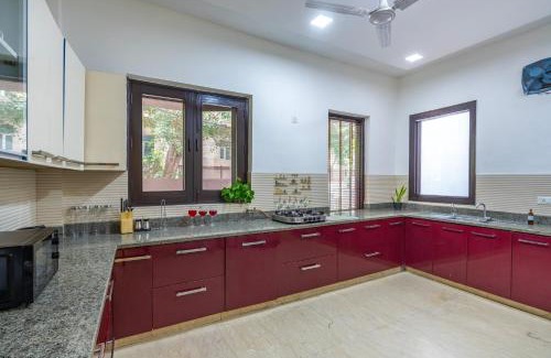 Safdarjung Enclave Apartamento | TheCityAbode-3BHK- Caretaker South Delhi Safdarjung