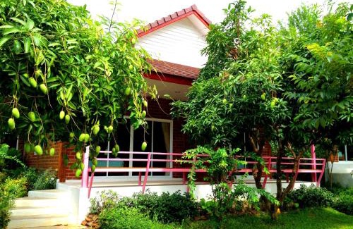 Suan Phueng Complejo | Theerama Cottage