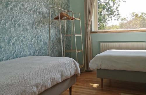 Nakskov Cama Y Desayuno | TheGilgahouse gardenroom