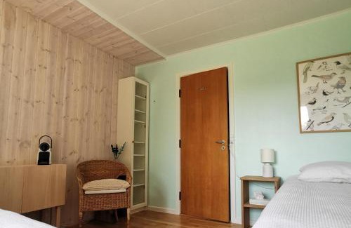 Nakskov Cama Y Desayuno | TheGilgahouse gardenroom