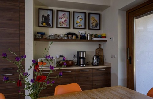 Colares Villa | Theguesthouse > Areais Beach Villa