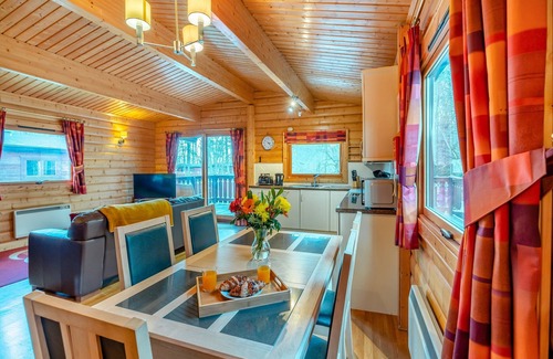 Kenwick Cabaña | 3 bedroom accommodation in Kenwick Woods, near Louth