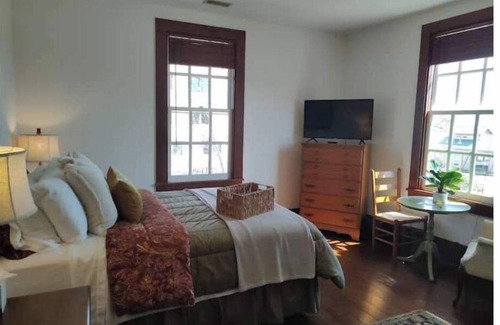 Manteo Casa | TheManteoHouse-Downtown Social District&Waterfront