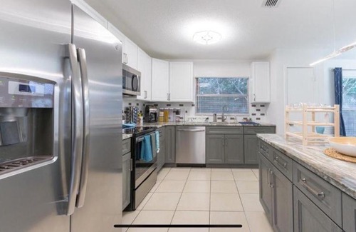 Indian Wells Casa | Theme Park Destination with Large Heated Pool