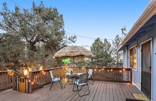 Frazier Park Casa | Themed Gated Retreat with Media Room, Large Deck & Fenced Dog-Friendly Yard