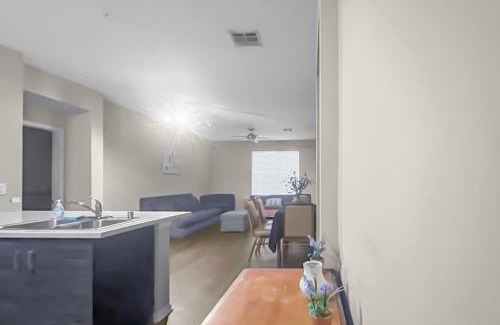 Orange Apartamento | Themed Home Super Close to Disney