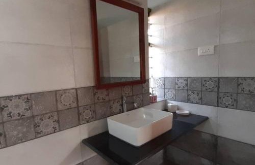 Naduvattam Casa | Thendral: Delightful homestay on a hill near Ooty