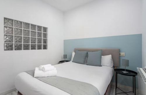 Saint-Fons Apartamento | Théo - appartement 5 personnes - checl in h24 - wifi