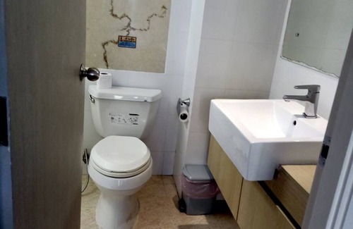 South Pattaya Condominio | There is a swimming pool for relaxing. Private parking