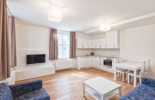 Ostruzna Apartamento | Theresian Apartment