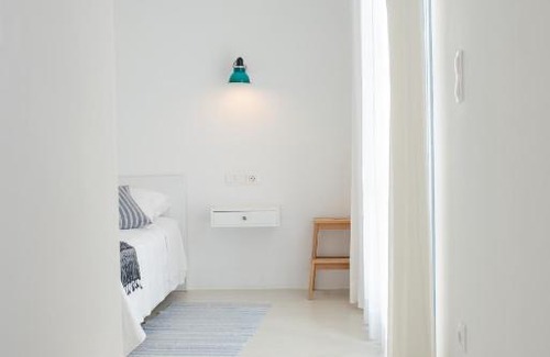 Ios Apartamento | Theros apartments 1