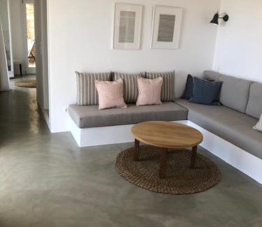 Ios Apartamento | Theros apartments 2