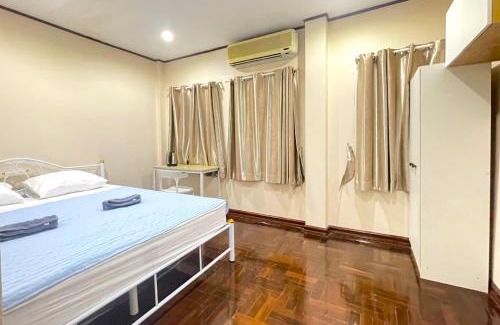 Phra Khanong Nuea Casa | TheStarHome Sukhumvit71