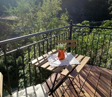 Trikolonoi Apartamento | Theta Guesthouse