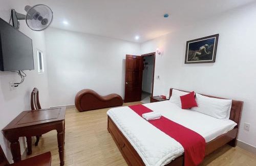 Tan Thuan Dong Hotel | Thiên Phát Hotel - SECC