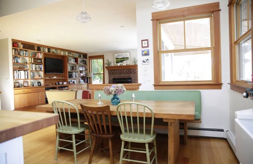 Greenbush Casa | Third Cliff Scituate....Easy walk to Downtown and Peggoty and SPIT beaches