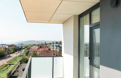 Bistrita Apartamento | Thirty Six Apartment, NEW, Stylish and Comfortable.