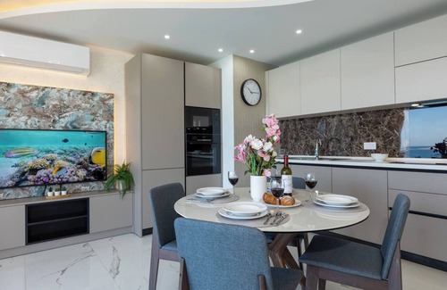 Qawra Apartamento | This apartment is a 1 bedroom(s), 1 bathrooms, located in San Pawl il-Baħar, null.