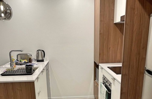 Phillip Apartamento | 1BR New, Cozy & Relaxing - 927 Woden GCT