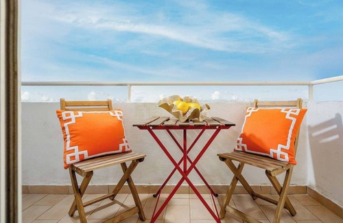 Portimao Apartamento | Amplio y luminoso apartamento moderno cerca de las playas para 6 personas