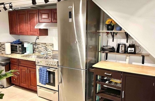 Williamsbridge Apartamento | This apartment is a 2 bedroom(s), 1 bathrooms, located in The Bronx, NY.