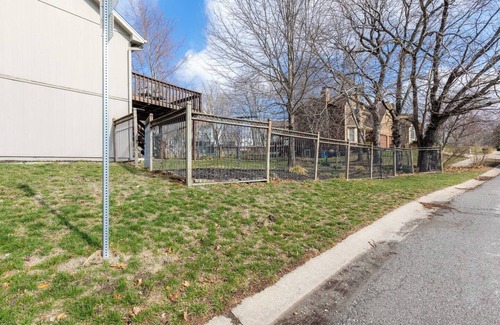 Parkville Apartamento | This apartment is a 1 bedroom(s), 1 bathrooms, located in Kansas City, MO.