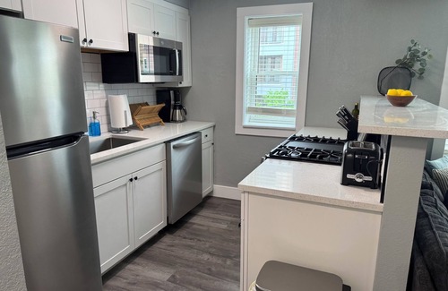 Country Club Plaza Area Apartamento | This apartment is a 1 bedroom(s), 1 bathrooms, located in Kansas City, MO.