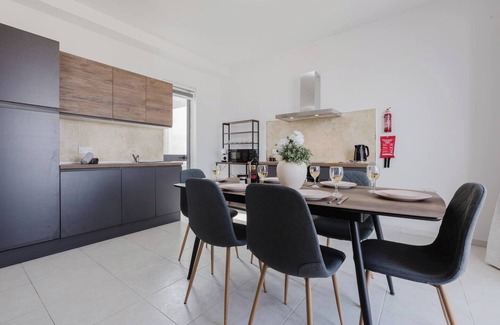Mellieħa Heights Apartamento | This apartment is a 2 bedroom(s), 1.5 bathrooms, located in Il-Mellieħa, null.