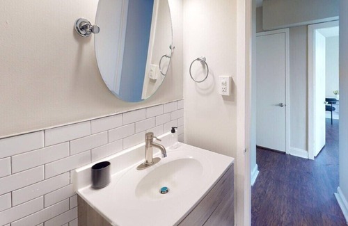 East Falls Apartamento | This apartment is a 2 bedroom(s), 1 bathrooms, located in Philadelphia, PA.