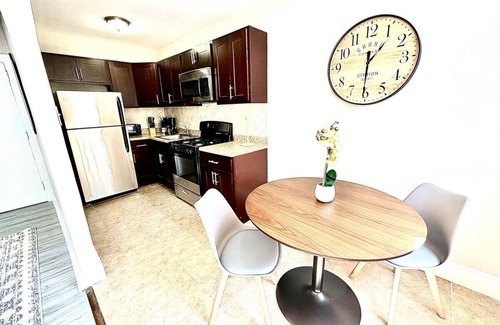 Germantown Apartamento | This apartment is a 0 bedroom(s), 1 bathrooms, located in Philadelphia, PA.