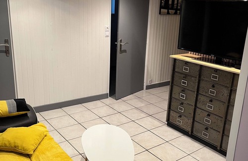 Hohwiller Apartamento | This apartment of 45 m in the basement of my house ceilings do not exceed 2 m